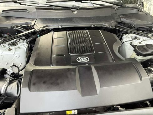 Used 2018 Land Rover Range Rover Long Wheelbase Autobiography image 35