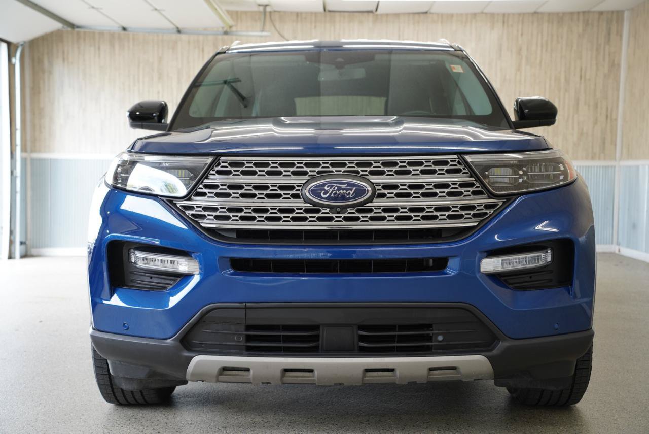 Used 2022 Ford Explorer Limited AWD/4WD image 3