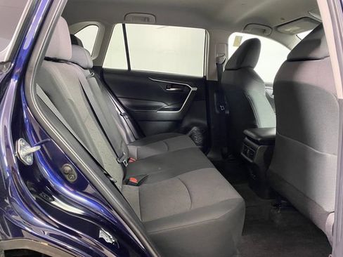 Used 2024 Toyota RAV4 XLE FWD image 9