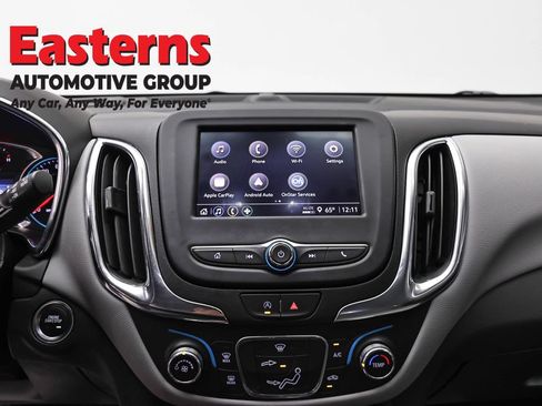 Used 2022 Chevrolet Equinox LT FWD image 11