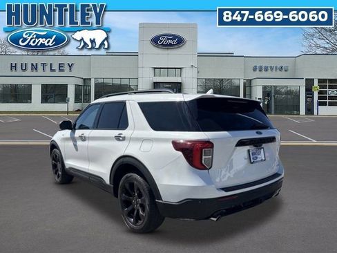 Used 2023 Ford Explorer ST-Line w/ Class IV Trailer Tow Package AWD/4WD image 6