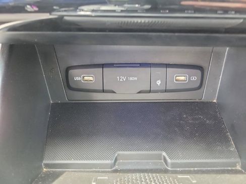 Used 2024 Hyundai Tucson Limited FWD image 32