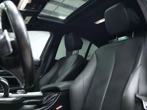 Used 2017 BMW 340i xDrive Sedan image 22