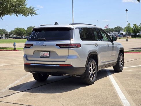 New 2025 Jeep Grand Cherokee L Limited w/ Trailer Tow Package AWD/4WD image 6