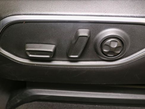 Used 2024 Jeep Wagoneer Series II AWD/4WD image 50