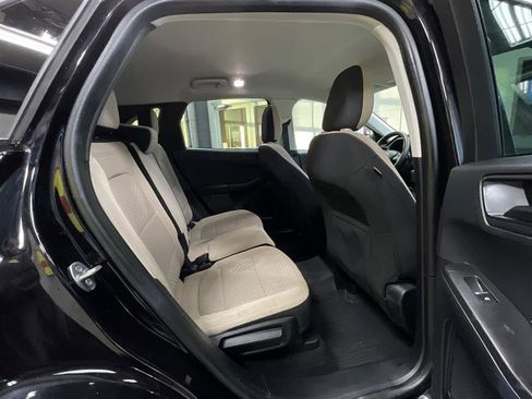 Used 2022 Ford Escape SE image 21