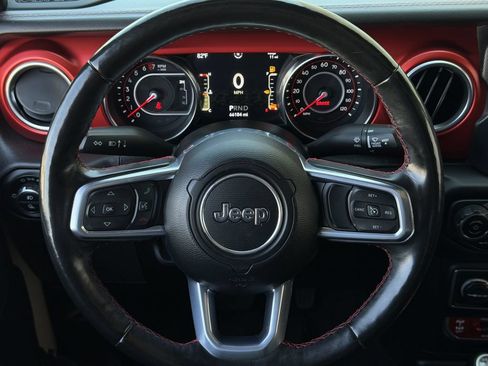 Used 2020 Jeep Gladiator Rubicon AWD/4WD image 15
