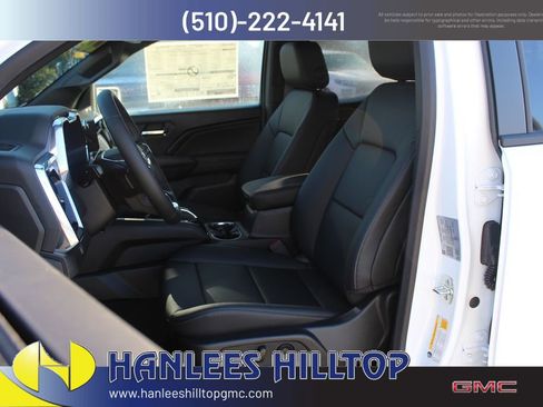 New 2026 GMC Canyon Elevation w/ Convenience Package RWD image 12