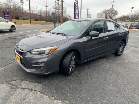 Used 2018 Subaru Impreza 2.0i Limited image 3