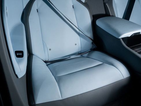 Used 2024 Rolls-Royce Spectre w/ Spectre Launch Package AWD/4WD image 27