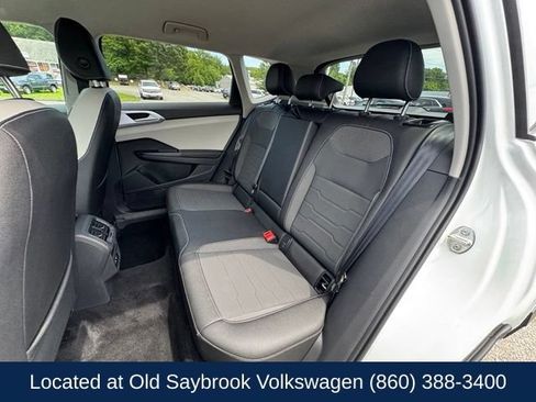 Certified 2026 Volkswagen Taos SE AWD/4WD image 11