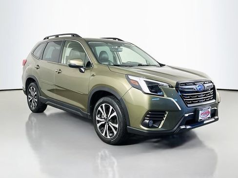 Used 2023 Subaru Forester Limited AWD/4WD image 18