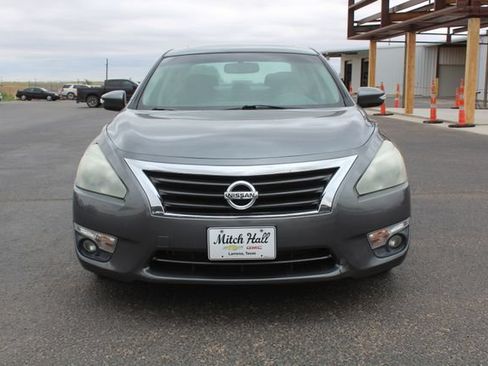 Used 2015 Nissan Altima 2.5 SL w/ Moonroof Package FWD image 9