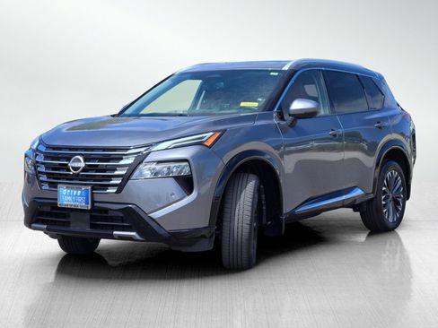 Used 2026 Nissan Rogue Platinum w/ Tech Package AWD/4WD image 11