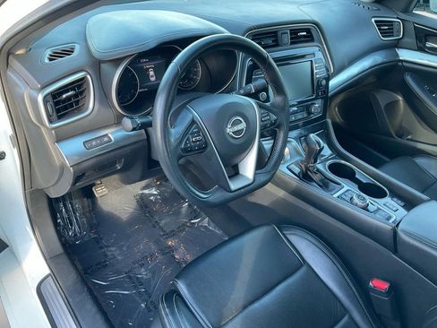 Used 2023 Nissan Maxima SV w/ Floor Mat Group image 16