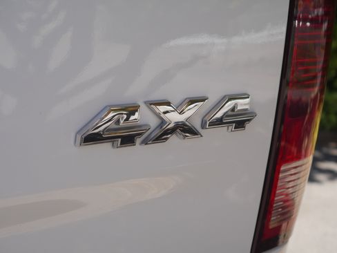 Used 2016 RAM 1500 Big Horn AWD/4WD image 19