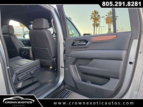 Used 2025 GMC Yukon XL Denali image 25