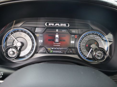 Used 2020 RAM 1500 Limited AWD/4WD image 18