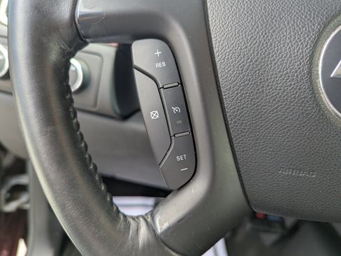 Used 2008 Chevrolet Silverado 2500 LTZ AWD/4WD image 15