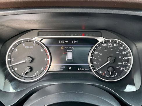 Used 2021 Nissan Rogue SV image 26