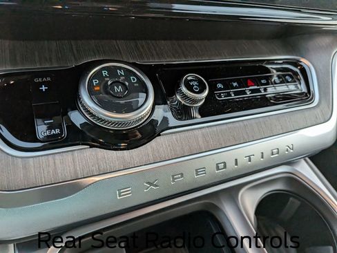 New 2026 Ford Expedition Max Platinum w/ Platinum Ultimate Package image 10