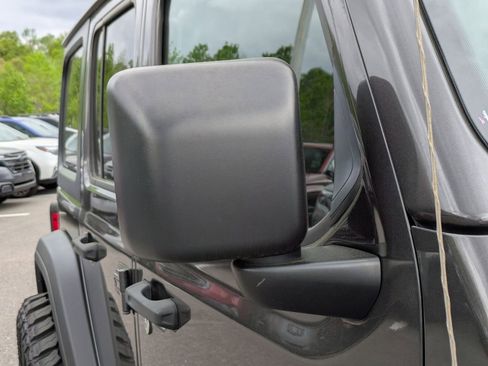 Used 2020 Jeep Wrangler Unlimited Sport S image 11