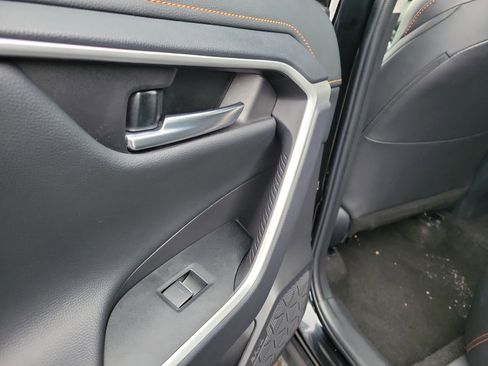 Used 2024 Toyota RAV4 Adventure image 13