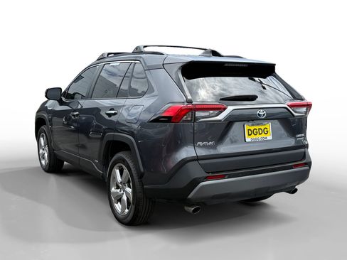 Used 2021 Toyota RAV4 Limited AWD/4WD image 2