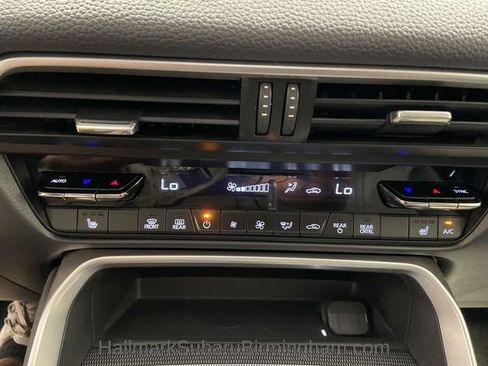 Used 2024 MAZDA CX-90 3.3 Turbo w/ Preferred Plus image 19