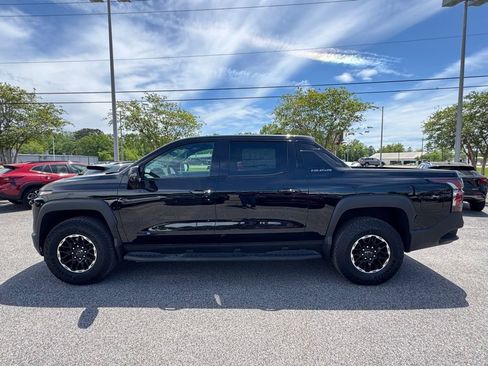 New 2026 Chevrolet Silverado EV Trail Boss AWD/4WD image 5