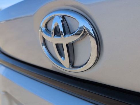 Used 2024 Toyota Corolla LE w/ LE Convenience Package image 28