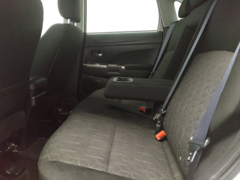 Used 2021 Mitsubishi Outlander Sport SE FWD image 18