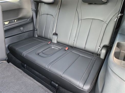 Certified 2025 INFINITI QX60 Luxe w/ Black Edition image 15