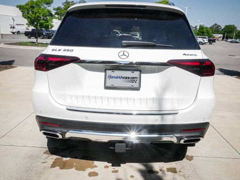 Used 2024 Mercedes-Benz GLE 350 4MATIC image 9