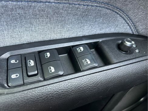 Certified 2022 Jeep Compass Latitude w/ Convenience Group image 14