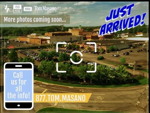 Used 2025 Chrysler Pacifica Limited FWD image 23