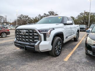 Used 2025 Toyota Tundra Platinum video 1