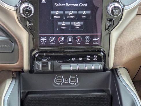 Used 2020 RAM 3500 Laramie image 30