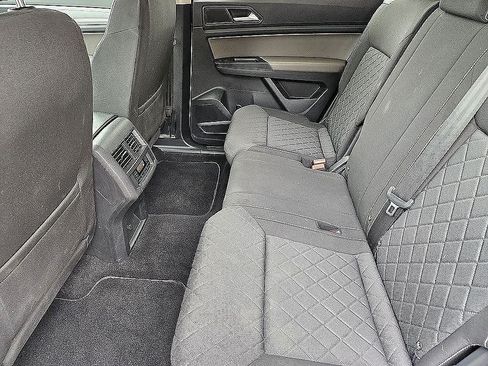 Used 2021 Volkswagen Atlas S FWD image 19