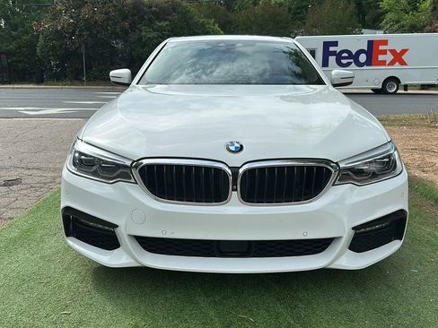 Used 2017 BMW 540i RWD image 2