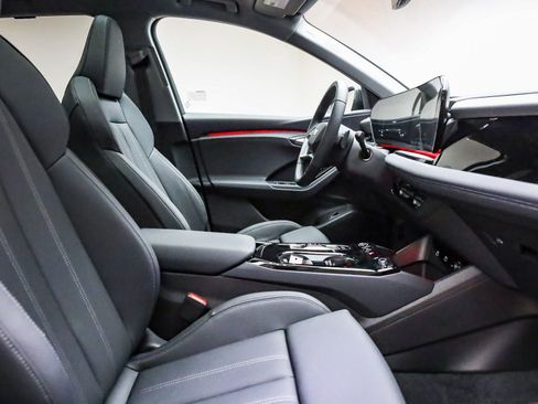 New 2025 Audi Q6 e-tron Premium Plus AWD/4WD image 19