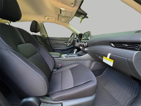 New 2025 Nissan Sentra SV w/ All-Weather Package image 11