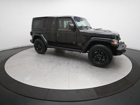 Used 2019 Jeep Wrangler Unlimited Sahara w/ Quick Order Package 24M Moab image 13