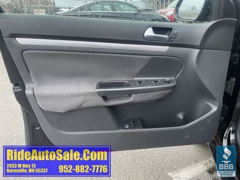 Used 2009 Volkswagen Jetta S image 9