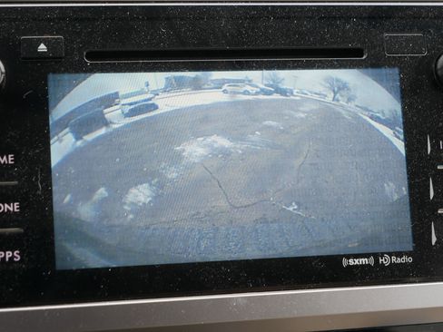 Used 2015 Subaru Outback 2.5i Limited w/ Popular Package #4 image 6