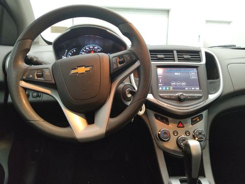 Used 2018 Chevrolet Sonic LT image 22