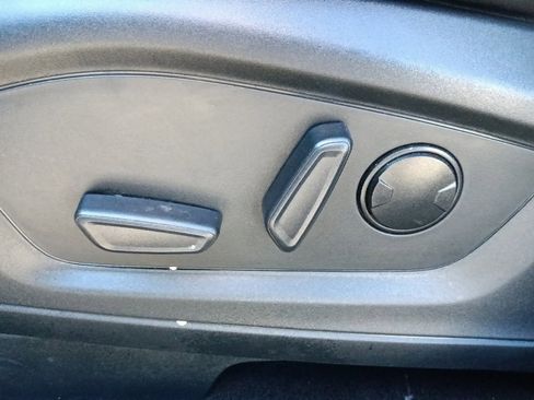 Used 2024 Ford Explorer XLT w/ Equipment Group 202A image 16