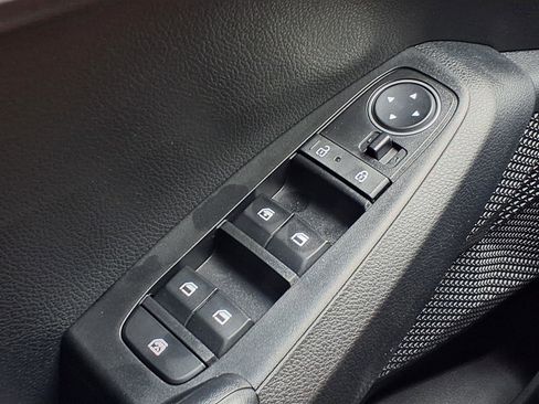 New 2026 Kia Seltos LX image 12