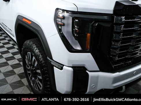 New 2026 GMC Sierra 2500 Denali Ultimate AWD/4WD image 35