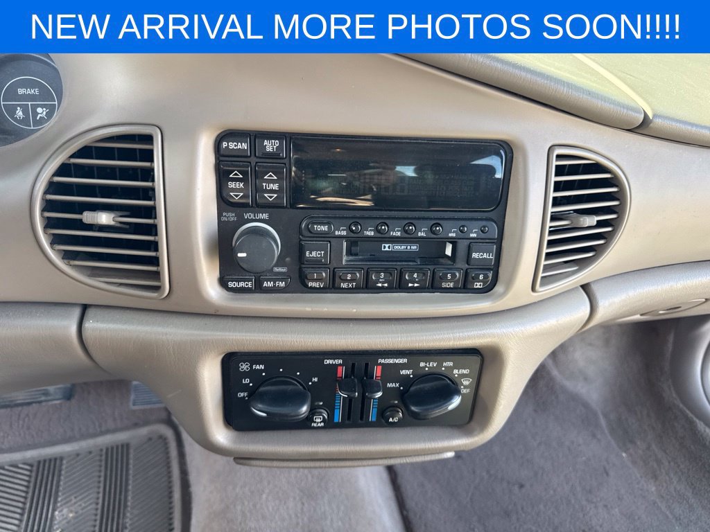 Used 2003 Buick Century Custom FWD image 17